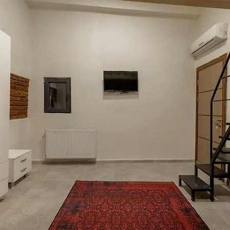 Apartman Cozy & Comfy Studio At Beyoglu - 33 *
